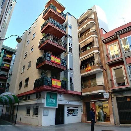 Alojamiento Plaza Chirinos Leilighet Córdoba Eksteriør bilde